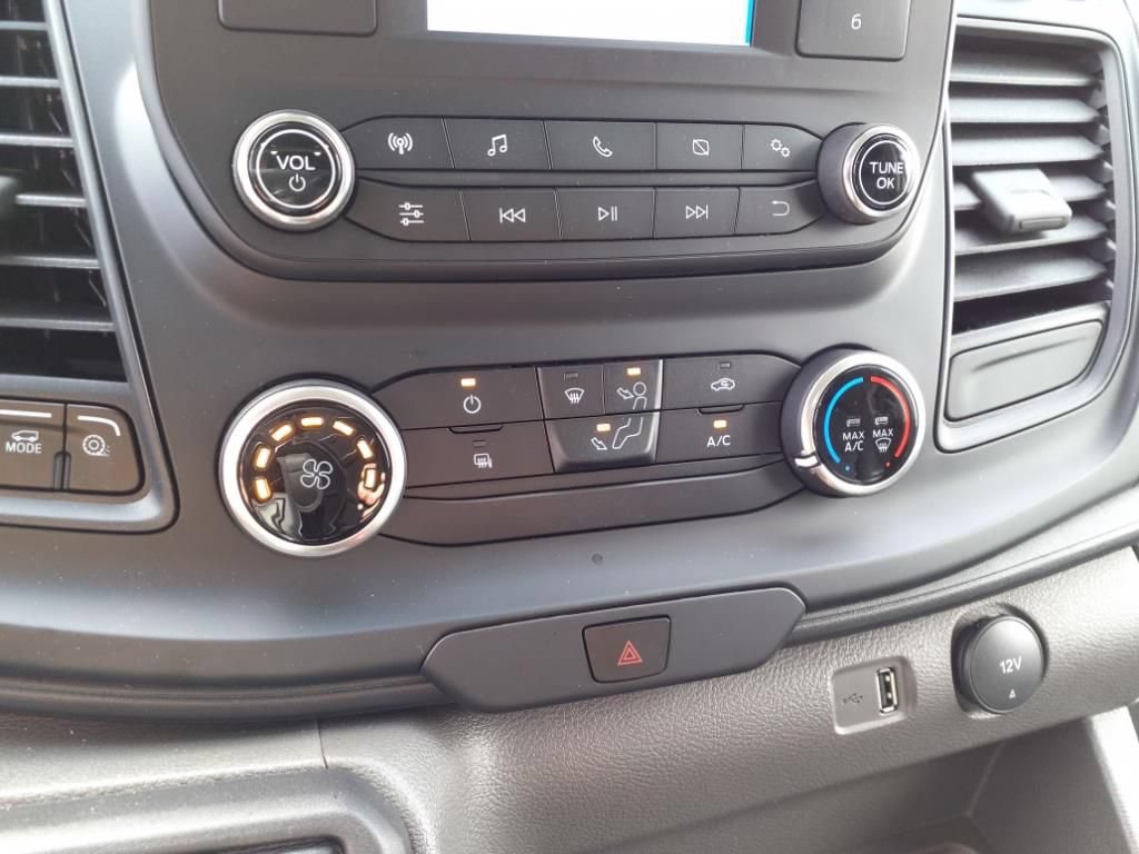 New 2024 Ford Transit 350 Low Roof RWD image 17