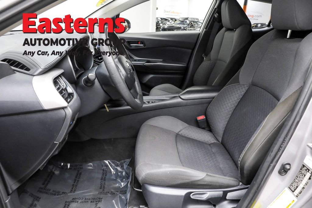 Used 2020 Toyota C-HR LE image 14