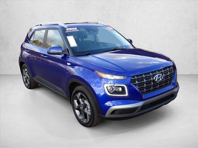 Used 2024 Hyundai Venue Limited image 6