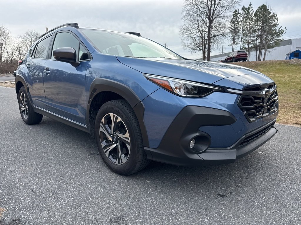 Used 2024 Subaru Crosstrek 2.0i Premium image 2