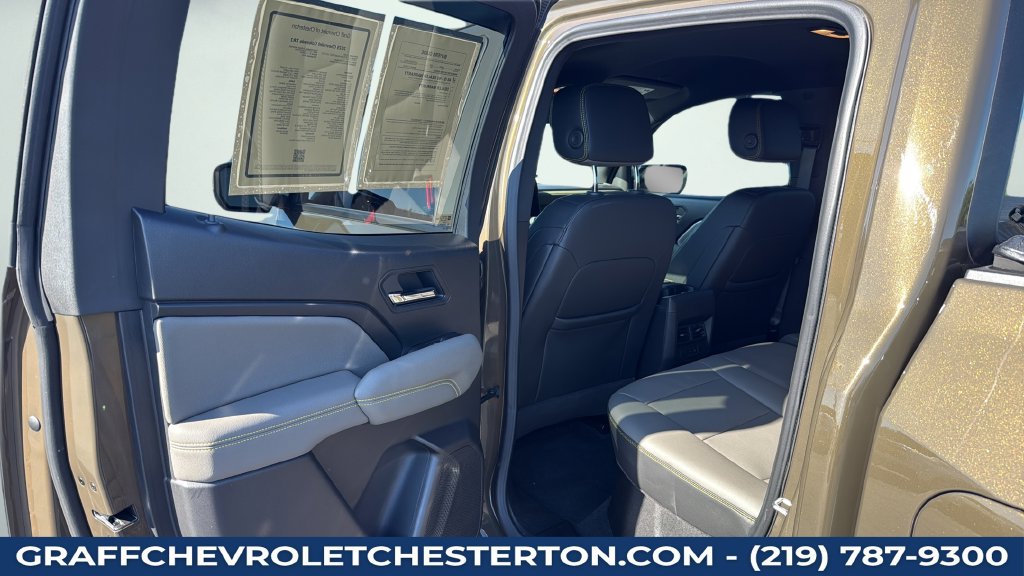 Used 2025 Chevrolet Colorado ZR2 AWD/4WD image 35