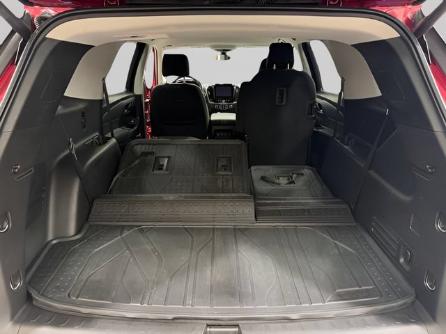 Used 2019 Chevrolet Traverse LT w/ LPO, Floor Liner Package AWD/4WD image 16