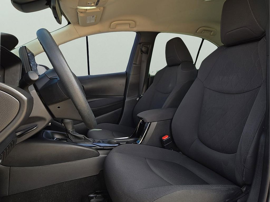 Used 2022 Toyota Corolla LE image 13