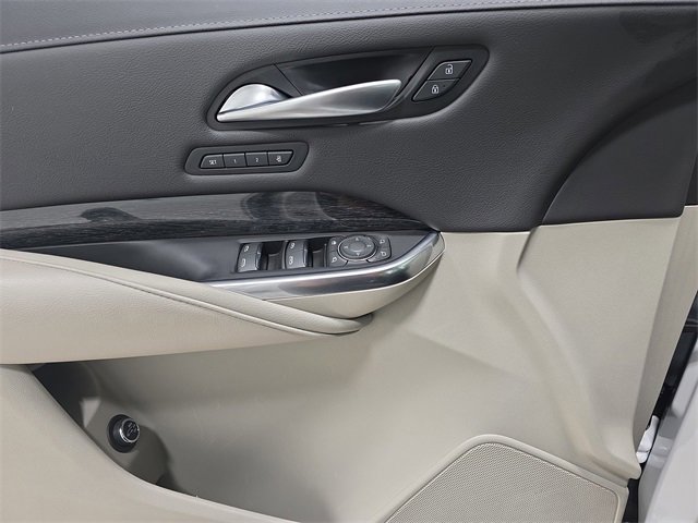 Used 2023 Cadillac XT4 Premium Luxury w/ Technology Package image 28