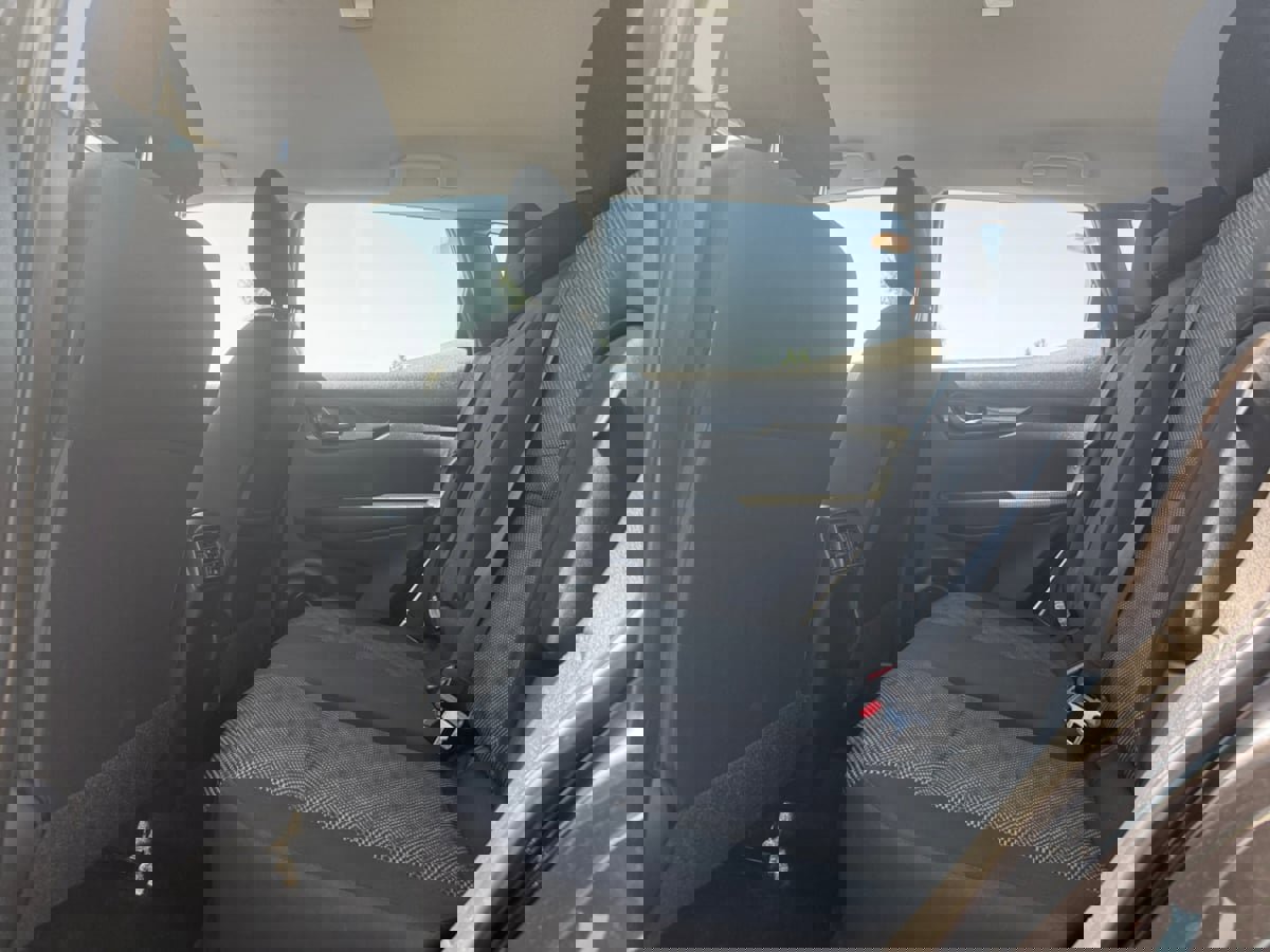 Used 2022 Nissan Rogue Sport SV image 17