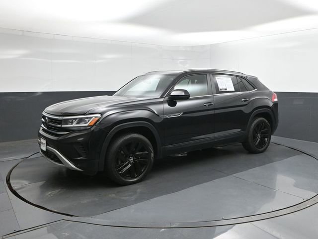 Used 2021 Volkswagen Atlas Cross Sport SE FWD image 1