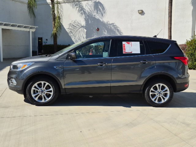Used 2019 Ford Escape SE FWD image 9