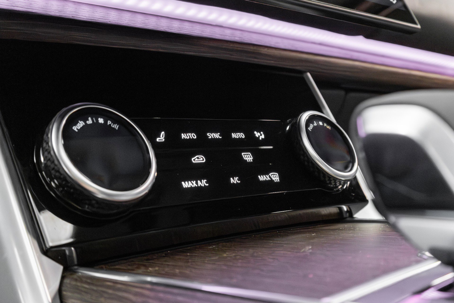 Used 2023 Land Rover Range Rover Long Wheelbase Autobiography image 49