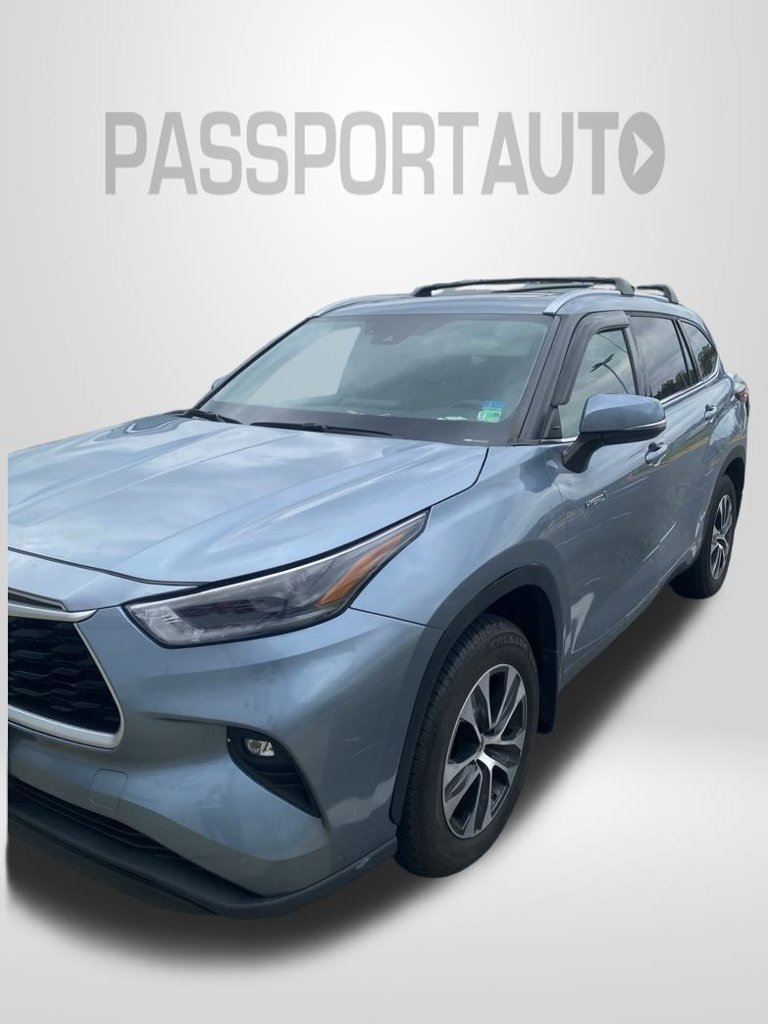 Used 2021 Toyota Highlander XLE
