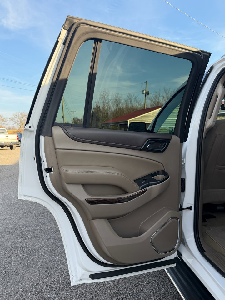 Used 2017 GMC Yukon SLE image 9