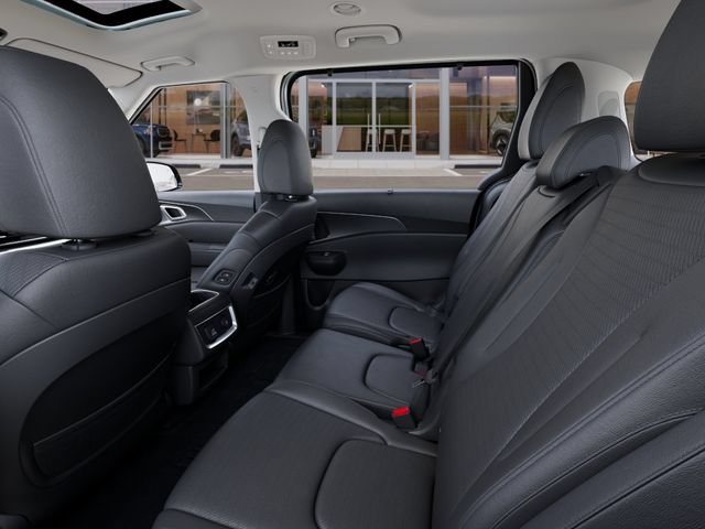 New 2027 Kia Carnival SX Prestige FWD image 18