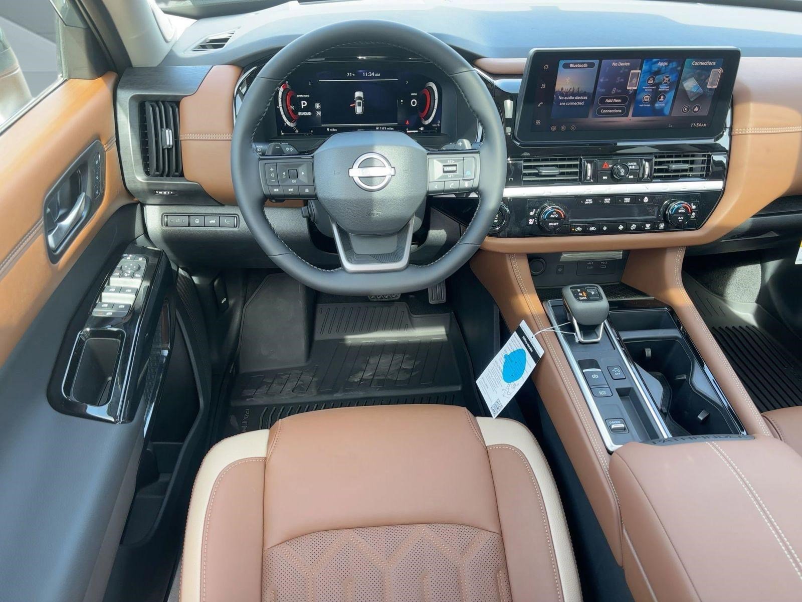 New 2026 Nissan Pathfinder Platinum image 27