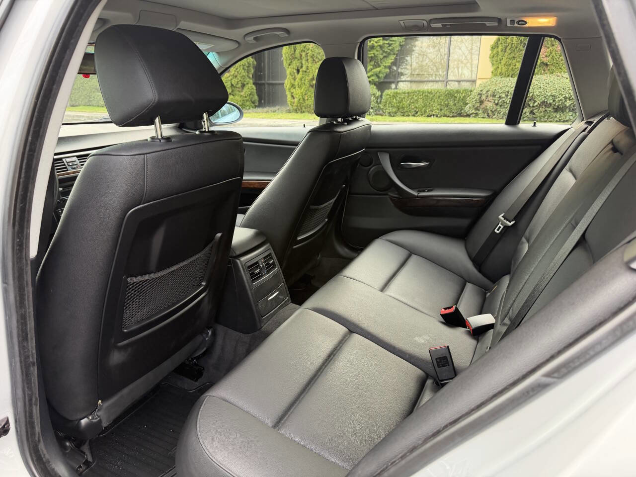Used 2007 BMW 328xi Wagon AWD/4WD image 26