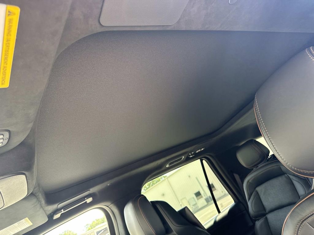 New 2025 Lincoln Navigator Black Label image 33