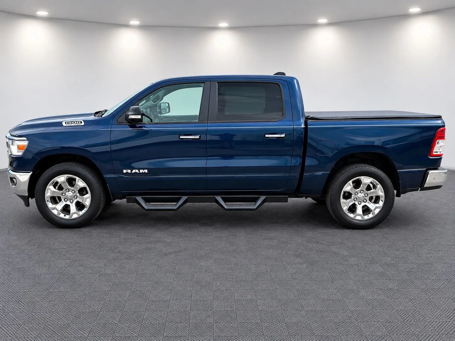 Used 2019 RAM 1500 Big Horn AWD/4WD image 5