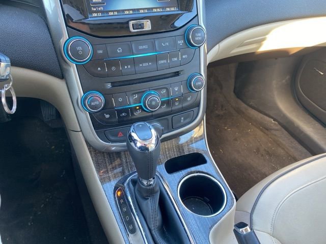 Used 2015 Chevrolet Malibu LT w/ Leather Package image 20