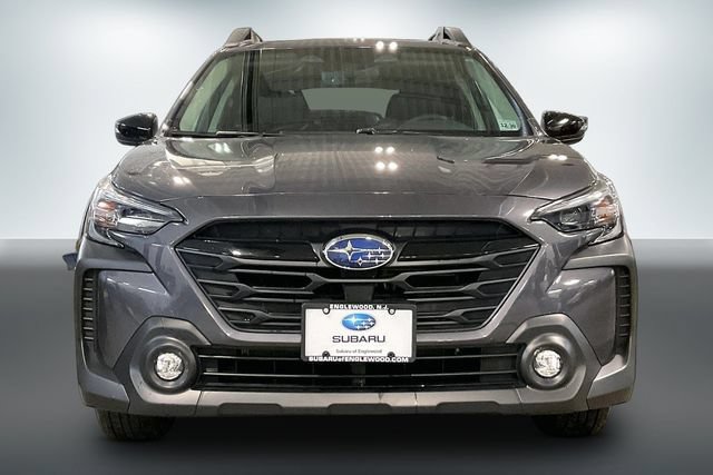 Used 2025 Subaru Outback Onyx Edition AWD/4WD image 2