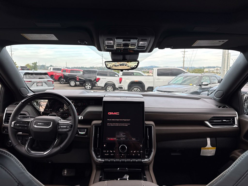 New 2026 GMC Yukon XL Denali Ultimate w/ LPO, Illumination Package AWD/4WD image 22