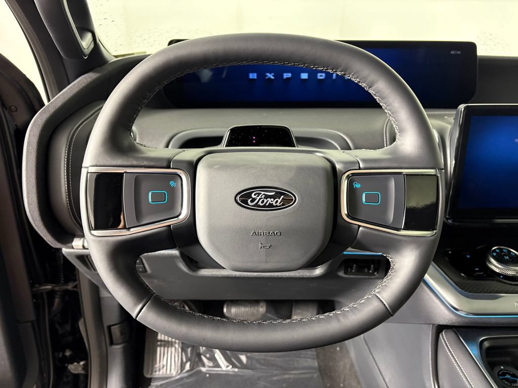 New 2026 Ford Expedition Platinum w/ Stealth Performance Package AWD/4WD image 17