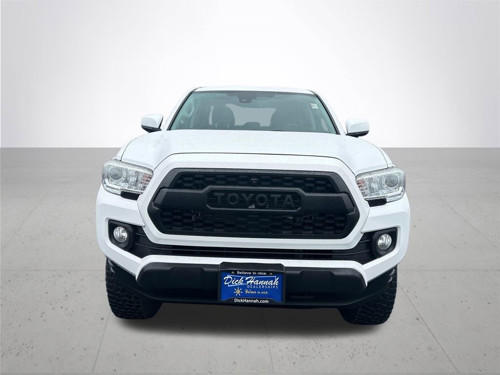 Used 2019 Toyota Tacoma SR5 AWD/4WD image 3