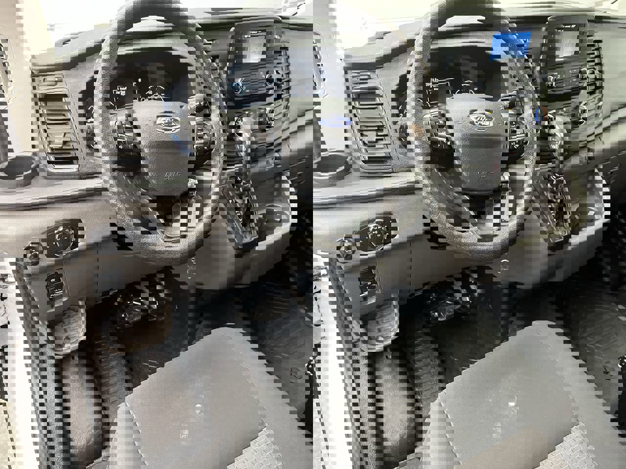 Used 2024 Ford Transit 250 Low Roof w/ Exterior Upgrade Package image 10