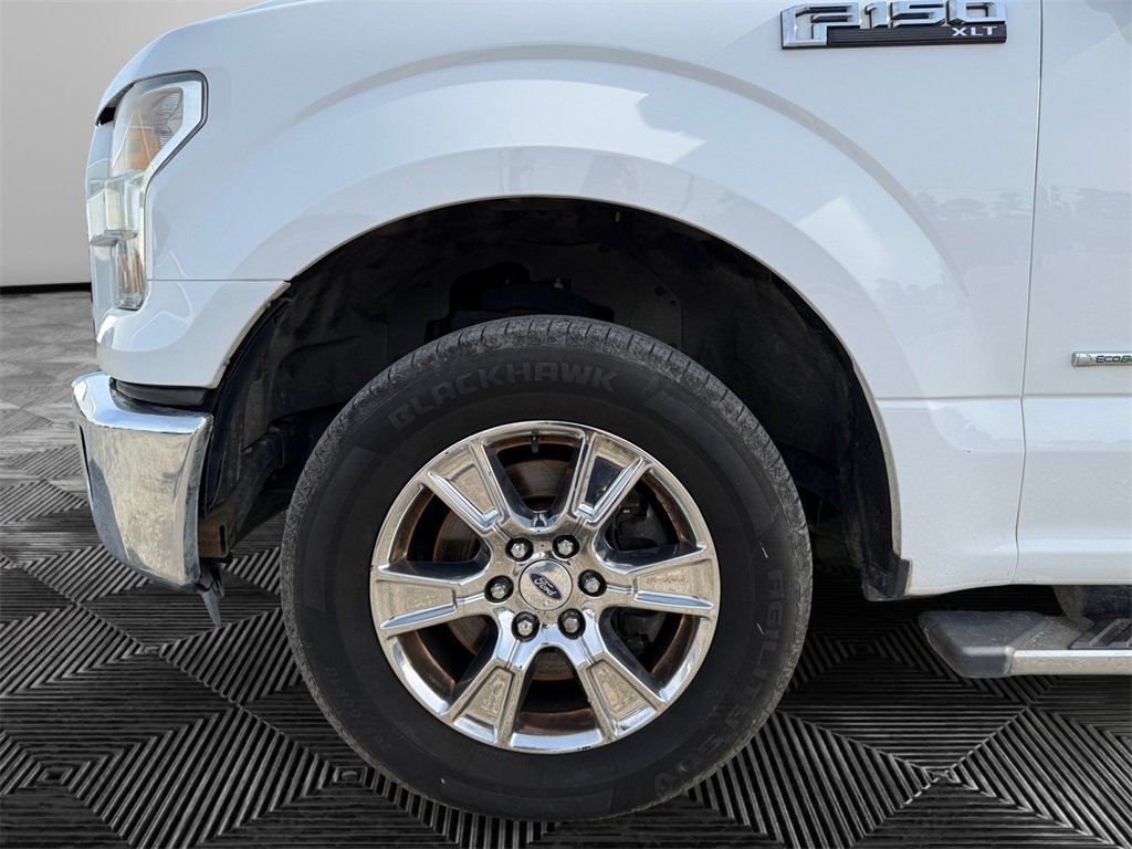 Used 2015 Ford F150 XLT w/ Equipment Group 302A Luxury image 14