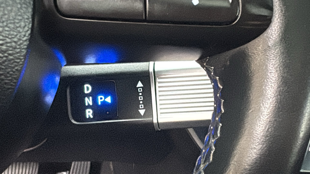 Used 2025 Hyundai Sonata Limited FWD image 19