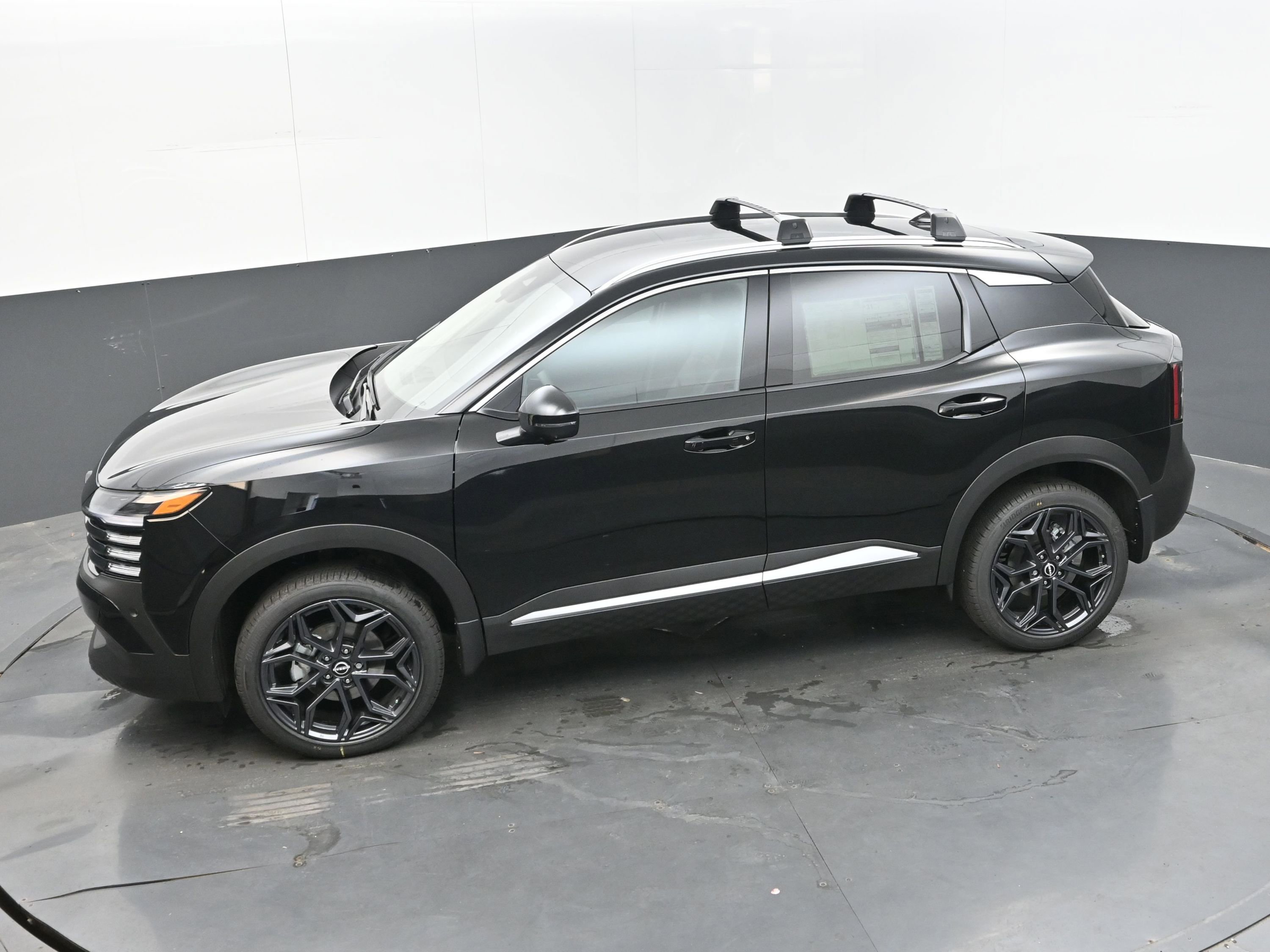 New 2026 Nissan Kicks SR image 31