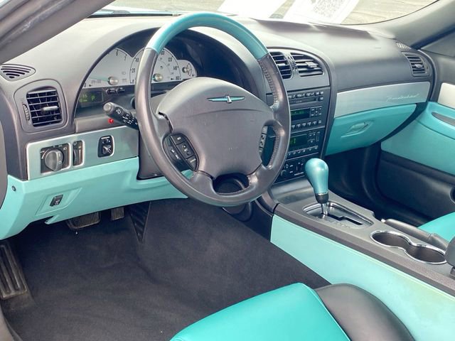 Used 2002 Ford Thunderbird image 11