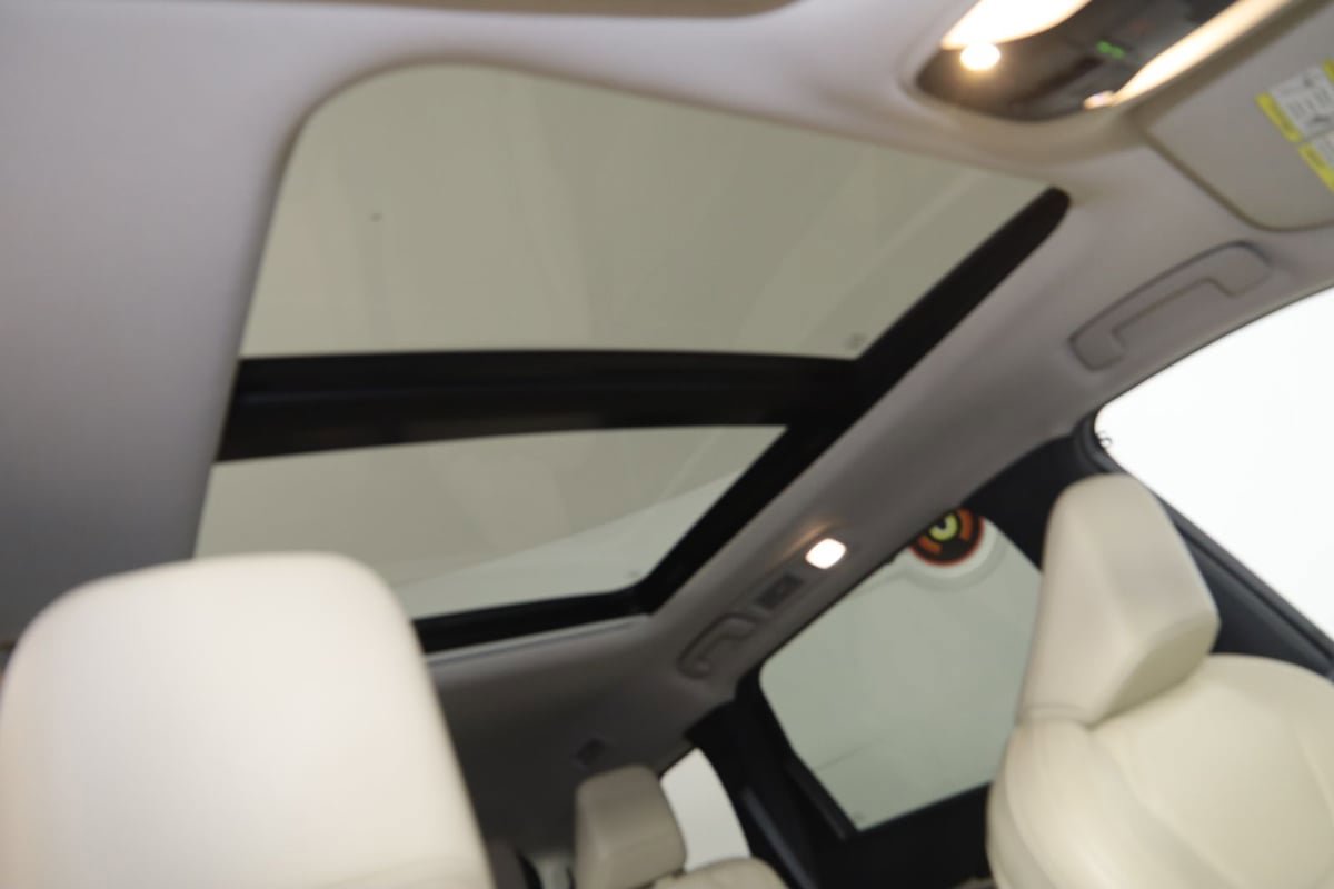 Used 2023 INFINITI QX60 Pure AWD/4WD image 10