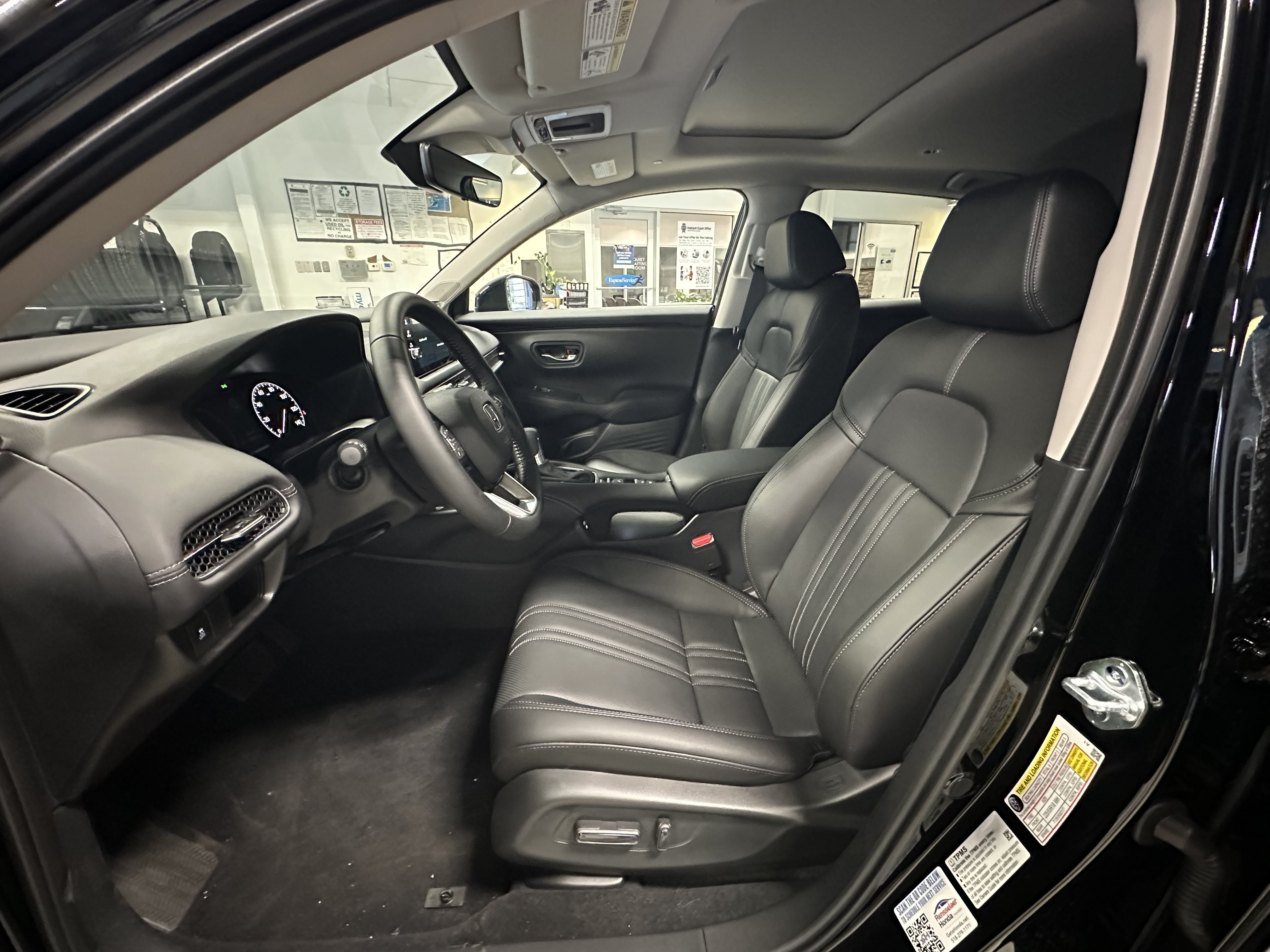 New 2027 Honda HR-V EX-L image 8