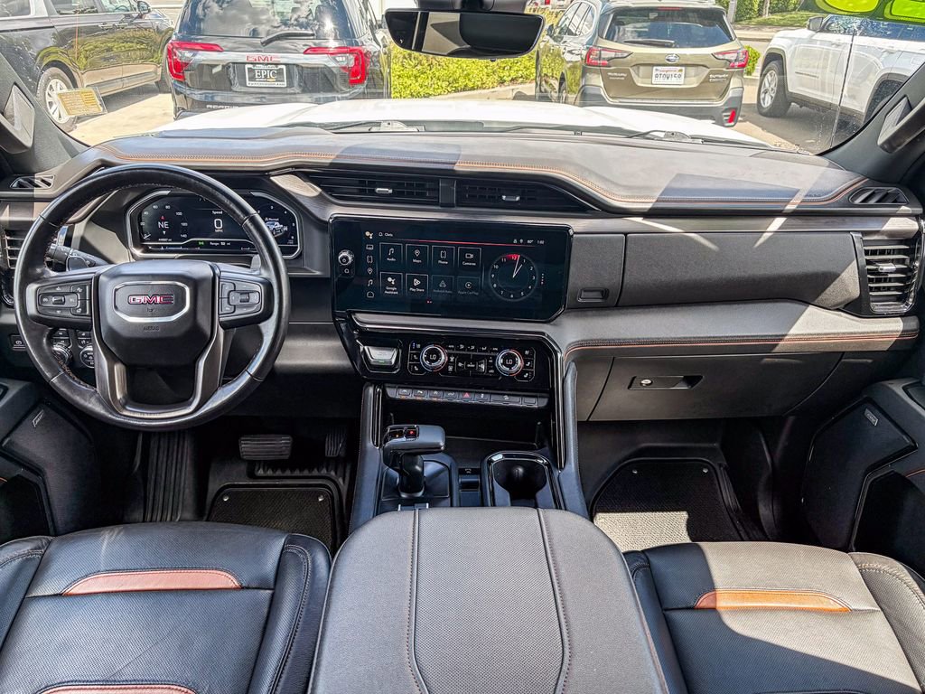 Used 2023 GMC Sierra 1500 AT4 w/ Technology Package AWD/4WD image 18