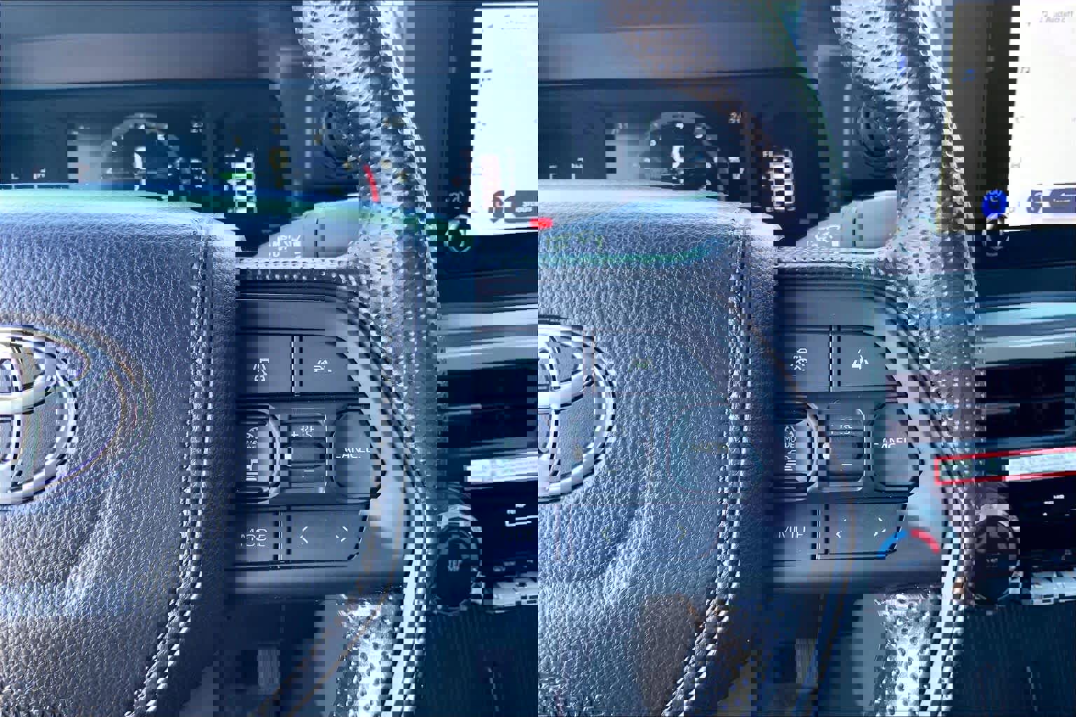 Used 2026 Toyota Tacoma SR5 image 22