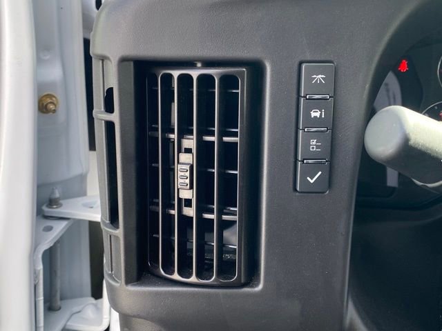 New 2024 GMC Savana 3500 w/ Power Convenience Package image 27