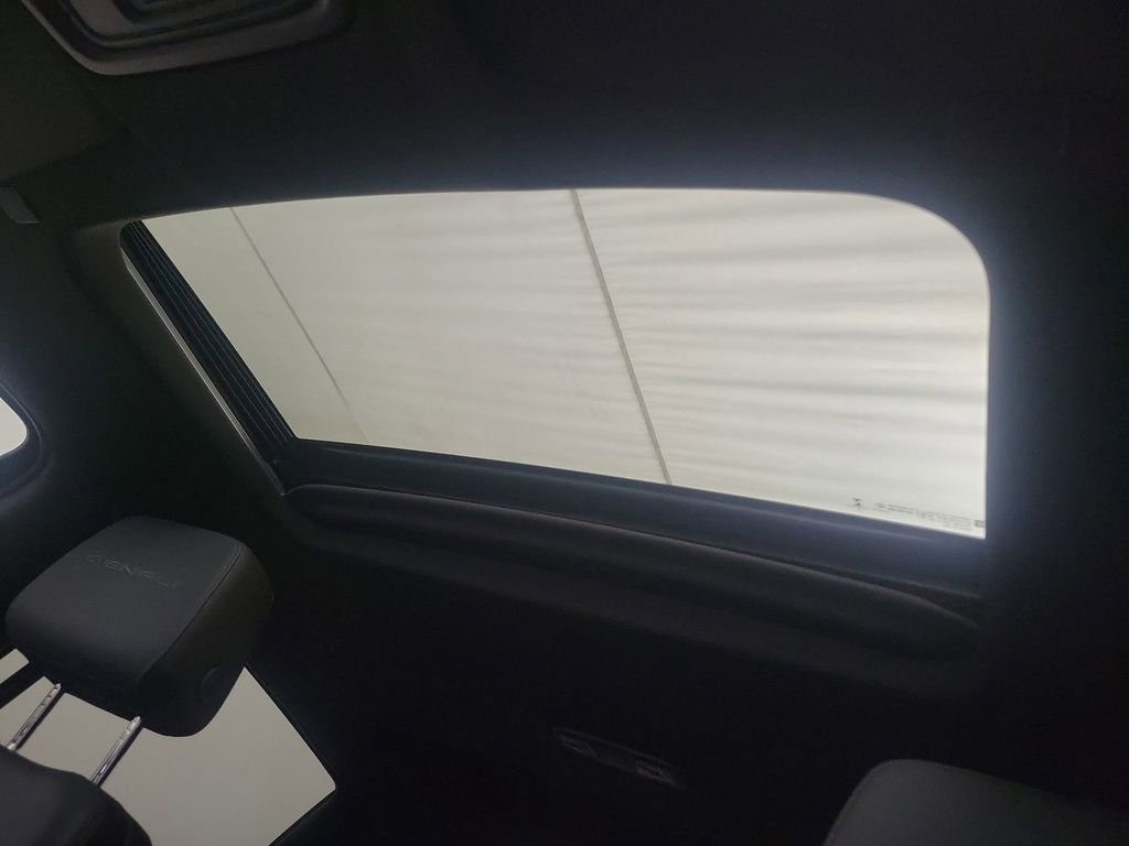 Used 2022 GMC Sierra 1500 Denali w/ Denali Reserve Package image 15