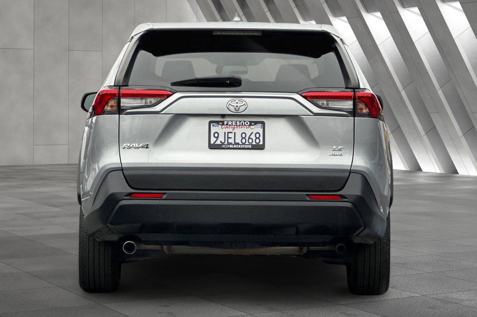 Used 2024 Toyota RAV4 LE image 5