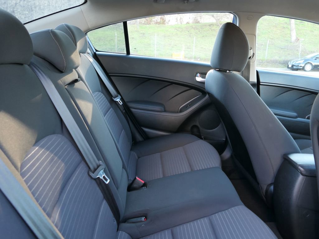 Used 2017 Kia Forte LX w/ LX Popular Package image 23