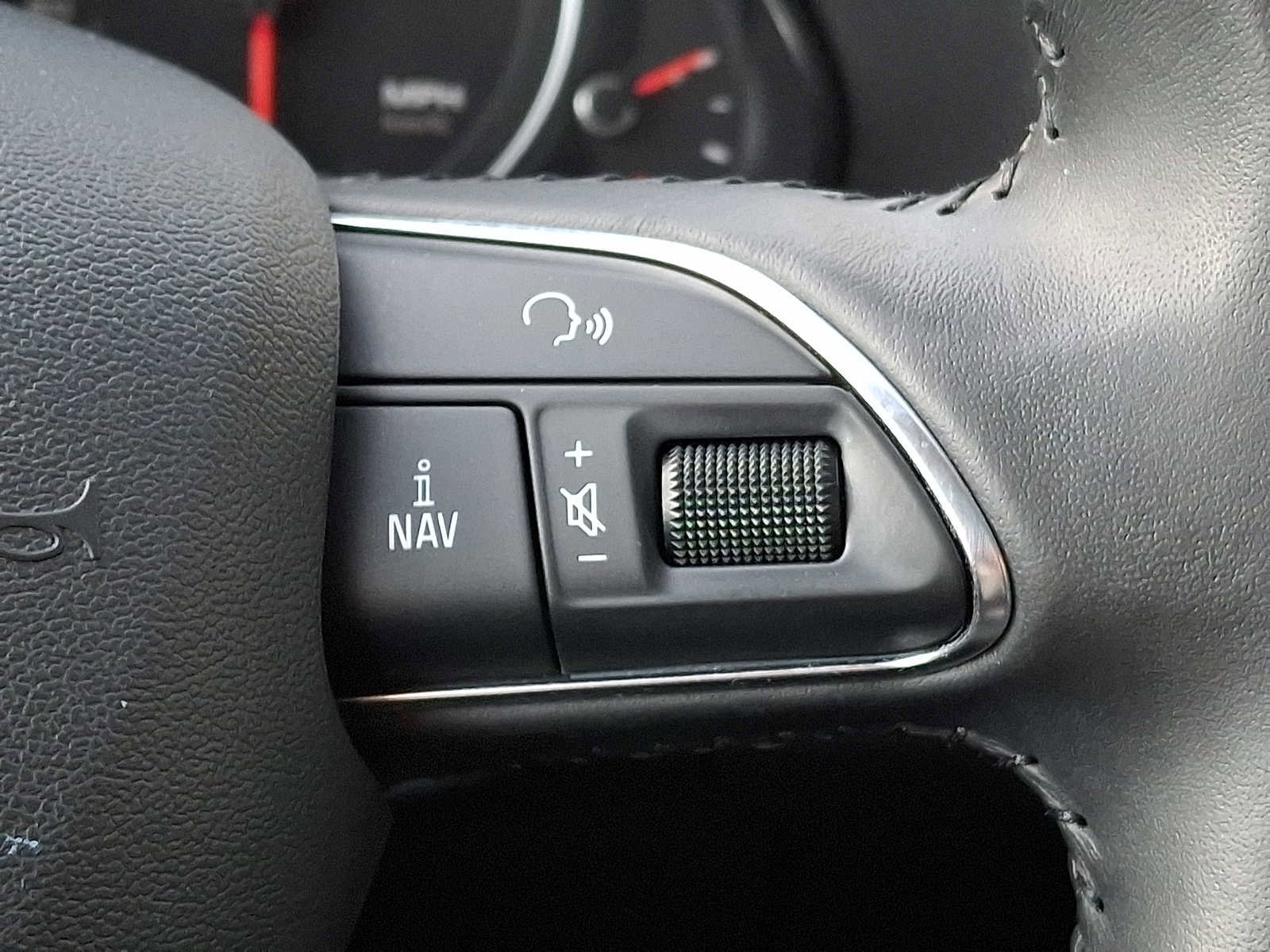 Used 2014 Audi Q5 2.0T Premium Plus w/ Premium Plus Package image 19