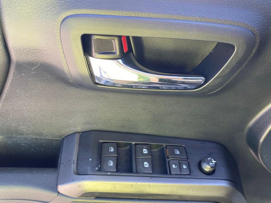 Used 2019 Toyota Tacoma TRD Sport AWD/4WD image 20