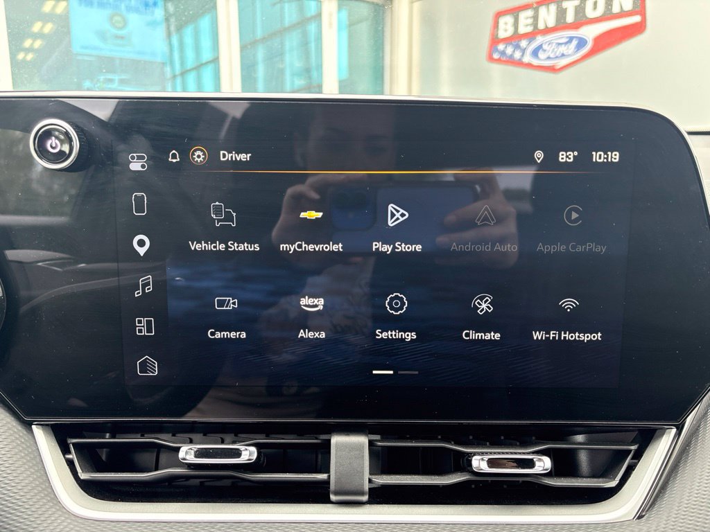 Used 2025 Chevrolet Equinox LT w/ Convenience Package II FWD image 19