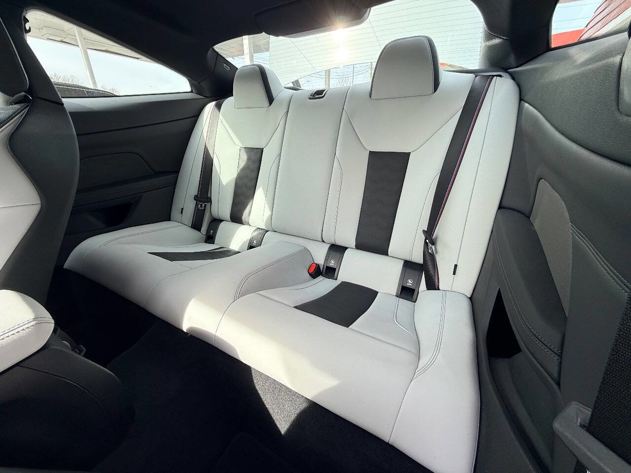 Used 2024 BMW M4 Base 2dr Coupe w/ M Driver's Package image 34