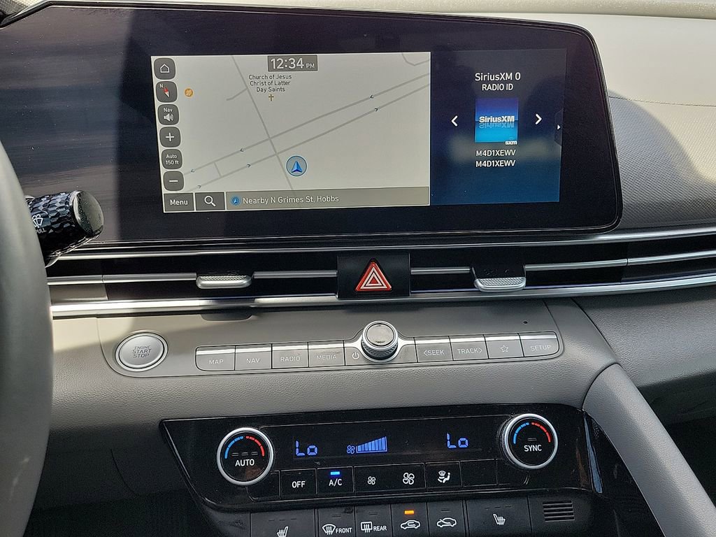 Used 2025 Hyundai Elantra SEL FWD image 22