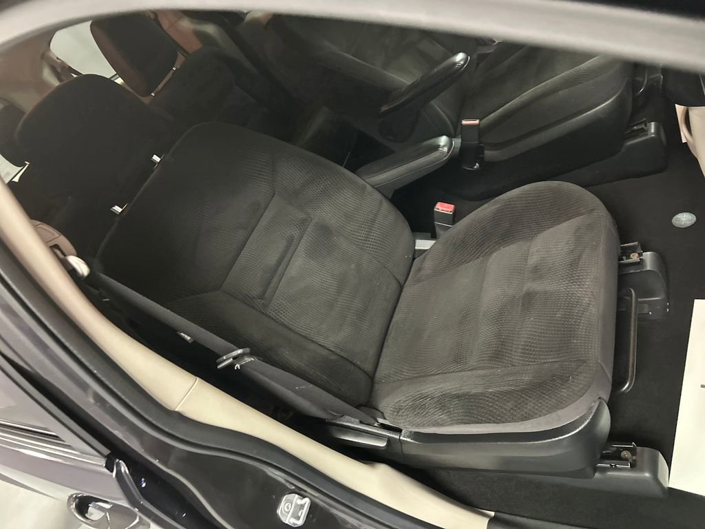 Used 2018 Dodge Grand Caravan SE image 24