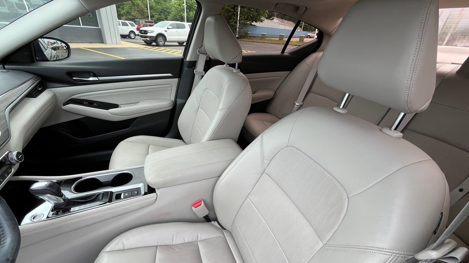 Used 2021 Nissan Altima 2.5 Platinum AWD/4WD image 18