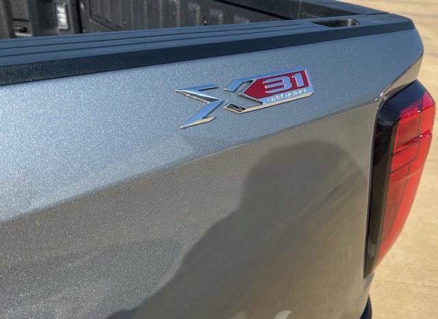 Used 2023 GMC Sierra 1500 SLT w/ SLT Premium Plus Package image 5