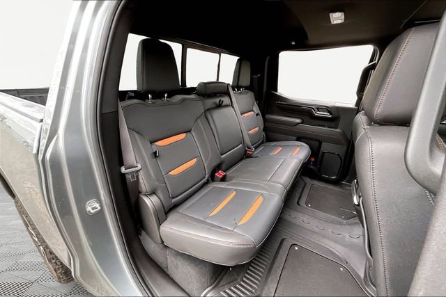 Used 2025 GMC Sierra 1500 AT4 w/ AT4 Premium Package image 17