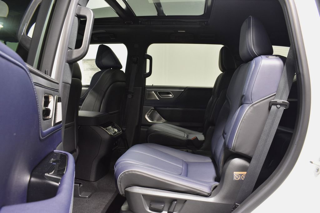 New 2026 INFINITI QX80 4WD image 29