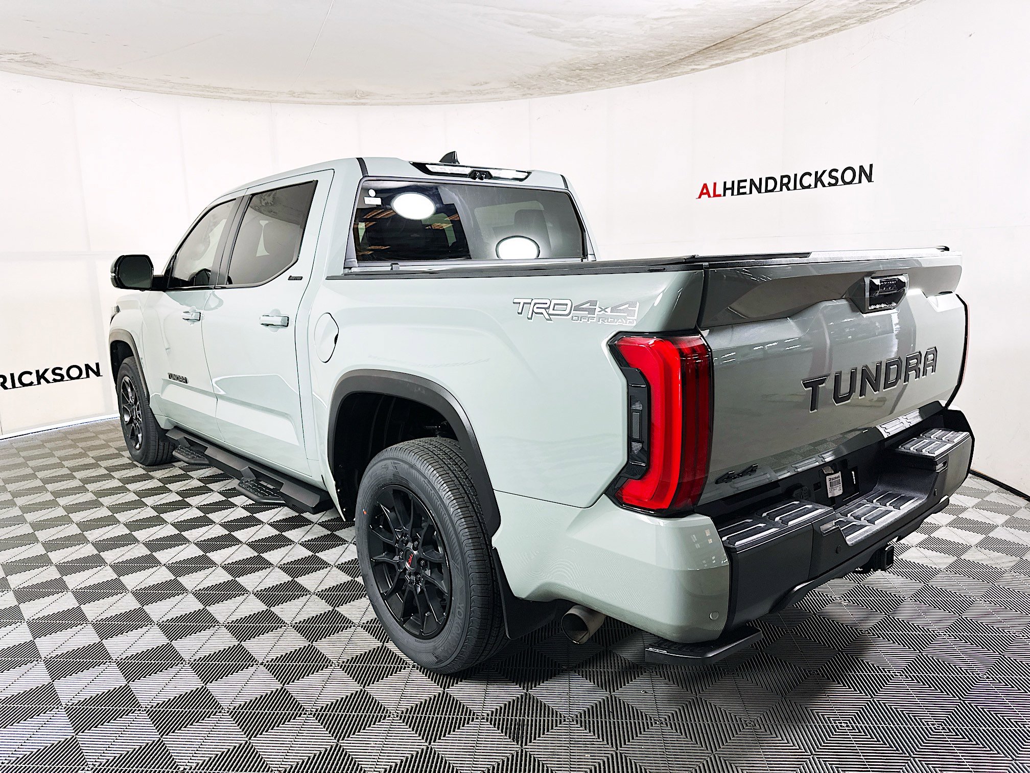 Used 2025 Toyota Tundra Limited w/ TRD Off-Road Package image 5
