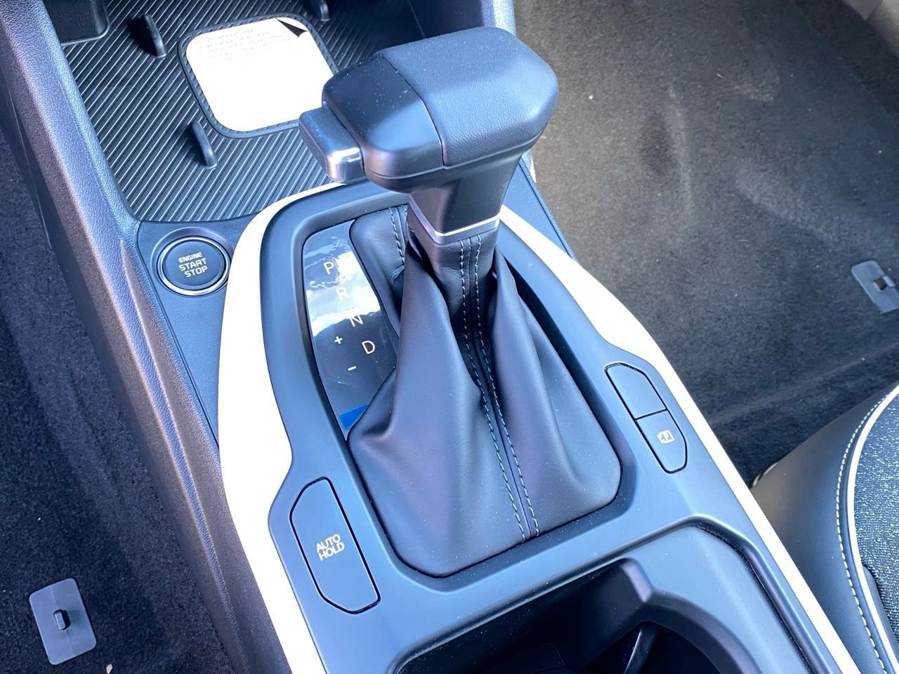 New 2025 Kia K4 GT-Line image 18