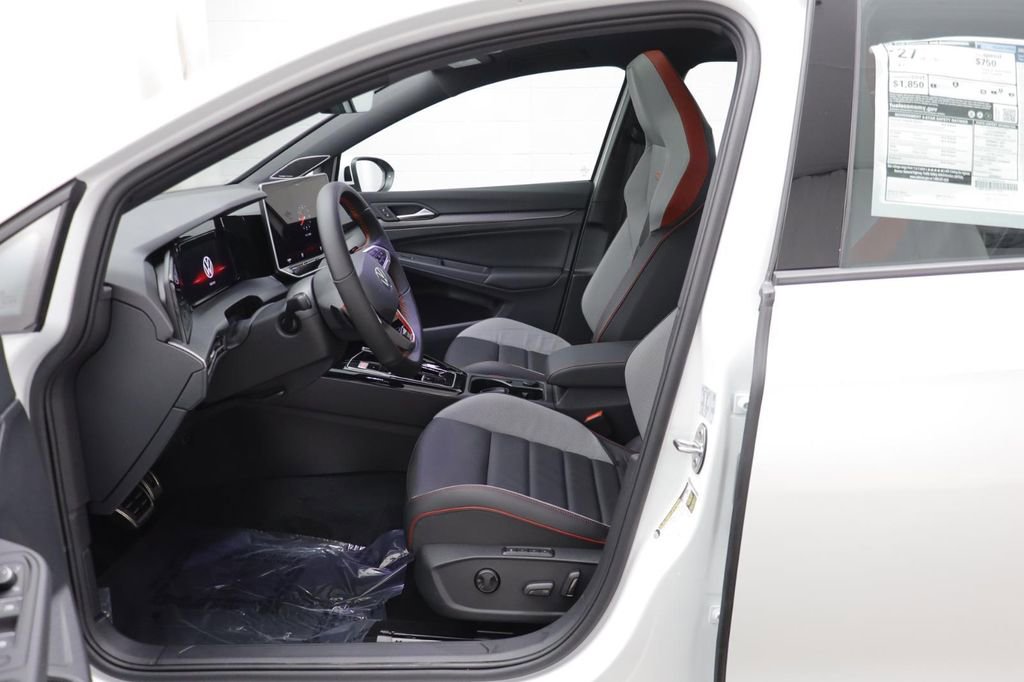 New 2026 Volkswagen GTI SE FWD image 6
